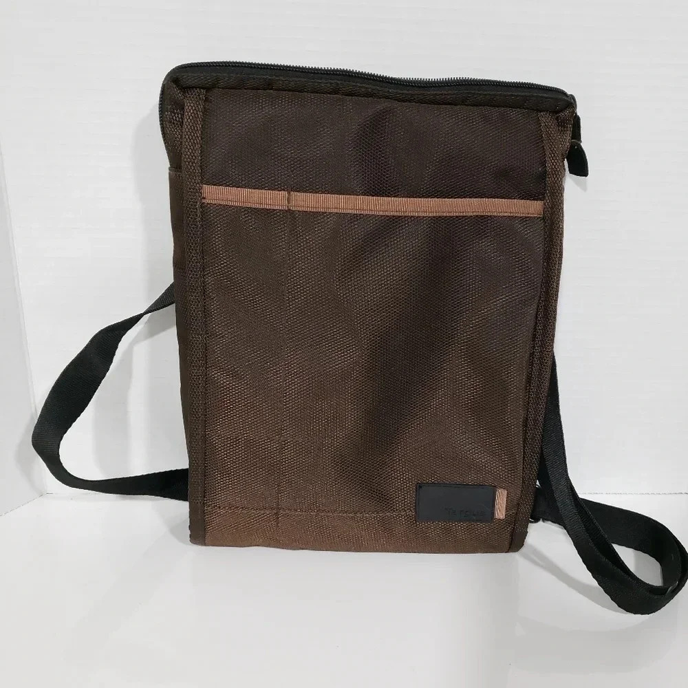 Targus Brown Canvas  Insulated Cooler bag.